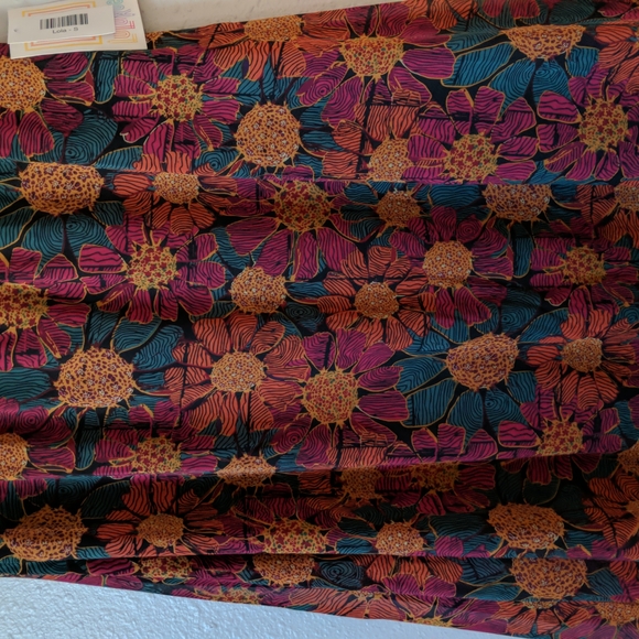 New Fun & Flirty Lola Skirt S(6-8) - Picture 2 of 5